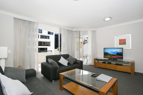 Towers Of Chevron - Private Apartment - Accommodation Mt Buller 2