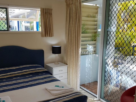 Surfers Beach Resort One - Accommodation Mt Buller 15