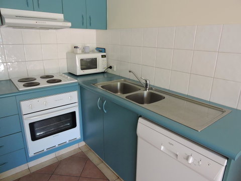 Surfers Beach Resort One - Accommodation Mt Buller 43