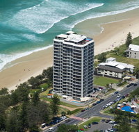 Golden Sands on the Beach - Accommodation Mt Buller
