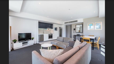 Gold Coast Private Apartments - H Residences, Surfers Paradise - Accommodation Mt Buller 33