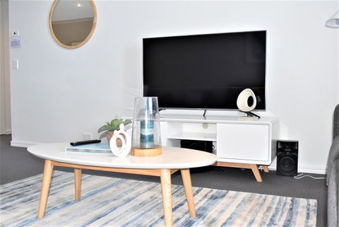Gold Coast Private Apartments - H Residences, Surfers Paradise - Accommodation Mt Buller 14