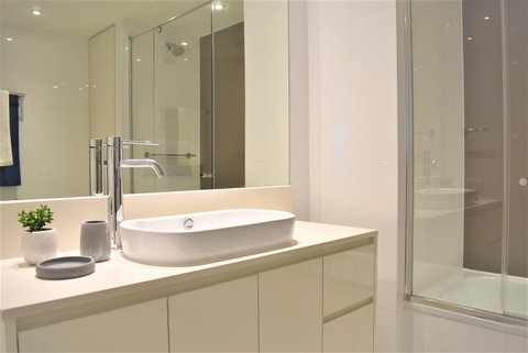 Gold Coast Private Apartments - H Residences, Surfers Paradise - Accommodation Mt Buller 13