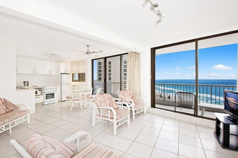 Surfers International Apartments - Accommodation Mt Buller 17