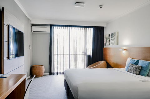 Novotel Cairns Oasis Resort - Accommodation Mt Buller 27