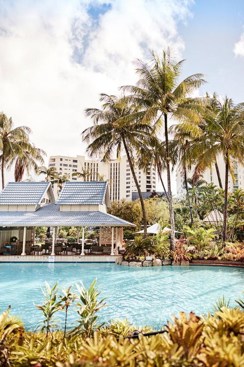 Novotel Cairns Oasis Resort - Accommodation Mt Buller 4