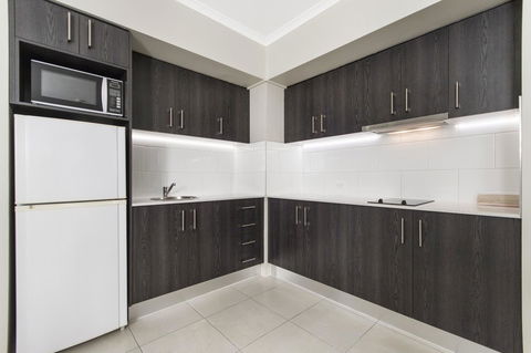 Sunshine Tower Hotel - Accommodation Mt Buller 21