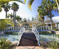 DB Broadbeach Private Apartments with Coastal Holiday Apts