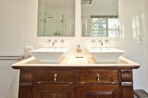 Curtis Falls Cottage - Accommodation Mt Buller 2