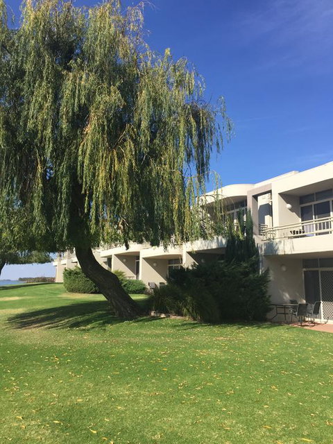Waterside Holiday Rentals Unit 31 - Accommodation Mt Buller 0