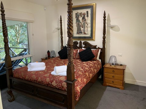 Weeroona Bed And Breakfast - Accommodation Mt Buller 1