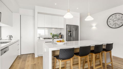WHITEHAVEN - MORNINGTON - Accommodation Mt Buller 1
