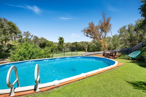 Willowdene With Pool, Spa, Tennis Court And Fireplace - Accommodation Mt Buller 1