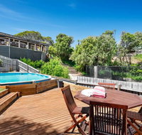 Willowdene with pool spa tennis court and fireplace - Accommodation Mt Buller