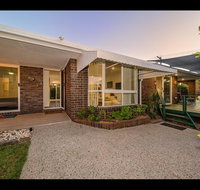 Woorim Secluded Palms Cottage - Accommodation Mt Buller