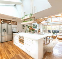 Yallingup Valley Retreat - Accommodation Mt Buller