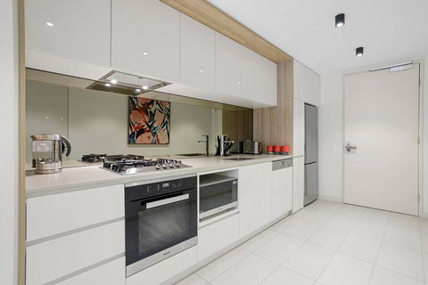 YARRA - YARRA Toorak Rd & Chapel St. Pool, Gym & Parking - Accommodation Mt Buller 3
