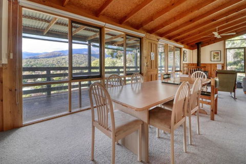 41Alpine Ridge Drive - Accommodation Mt Buller 4