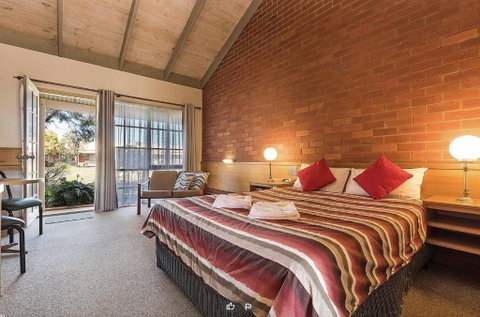 All Rivers Accommodation - Accommodation Mt Buller 3