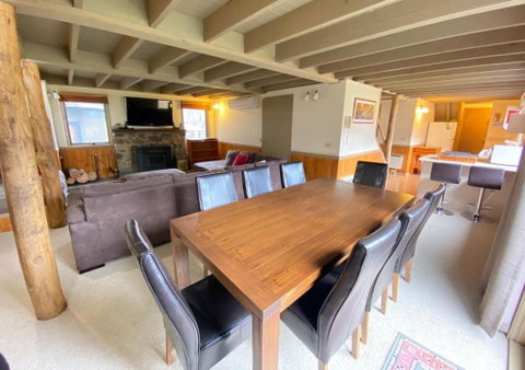 Alpine Star - Accommodation Mt Buller 4