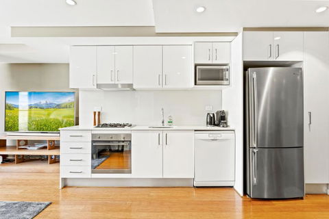 B208S - The Waverton Escape - Accommodation Mt Buller 3