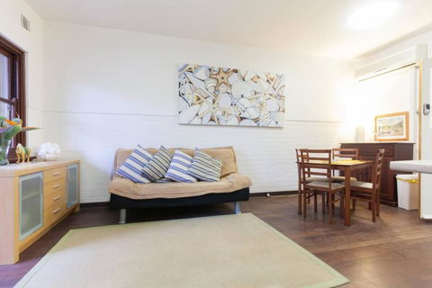 B3 Crawley Apartment 1 BRM & Sleepout Near UWA - Accommodation Mt Buller 1