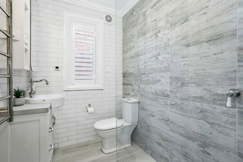 BALO1 - The Esplanade - Mosman - Accommodation Mt Buller 1
