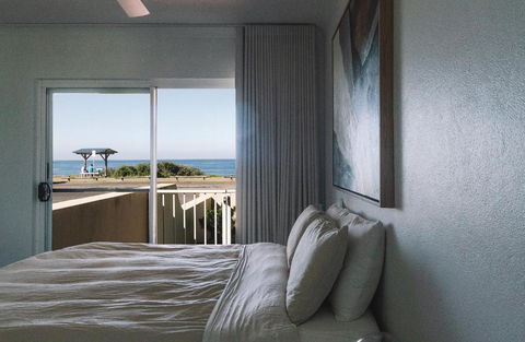 BAY PROPERTIES . Ocean Sounds - Accommodation Mt Buller 4