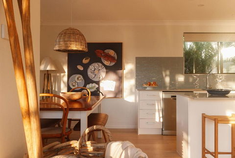 BAY PROPERTIES . Seadrifter - Accommodation Mt Buller 4