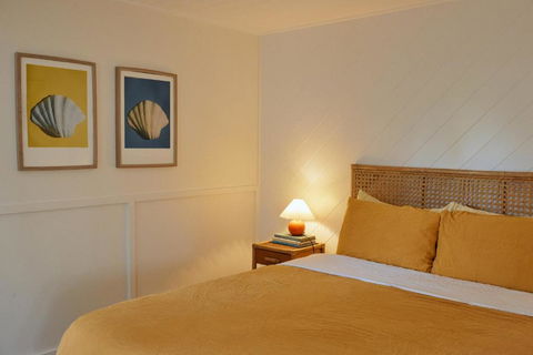 BAY PROPERTIES . The Sailors Bungalow - Accommodation Mt Buller 3