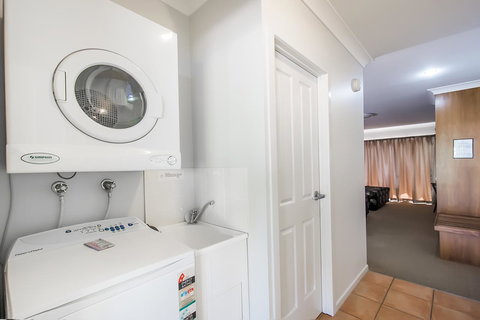 Shamrock Gardens Motel - Accommodation Mt Buller 2