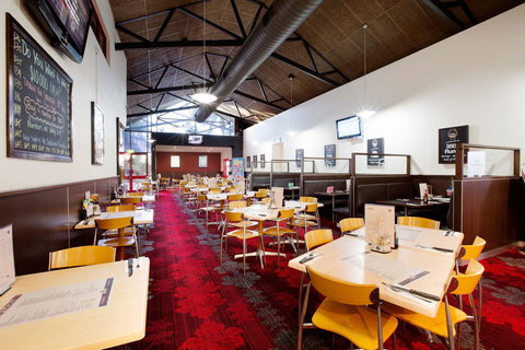 Glenmore Tavern - Accommodation Mt Buller 20