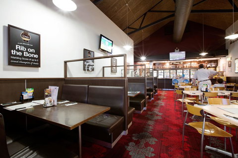 Glenmore Tavern - Accommodation Mt Buller 22