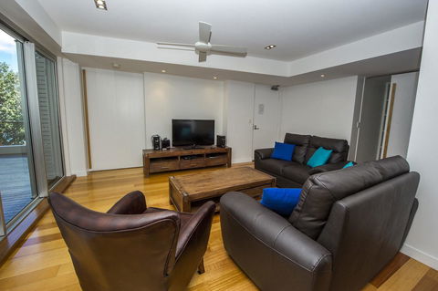 Maggies Beachfront Apartment 13 - Accommodation Mt Buller 15