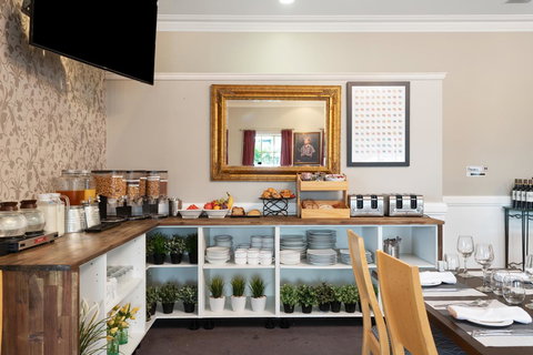 Coopers Colonial Motel - Accommodation Mt Buller 31