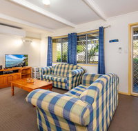 Pet Friendly Cottage in the Heart of Bribie - Wirraway St Bongaree - Accommodation Mt Buller