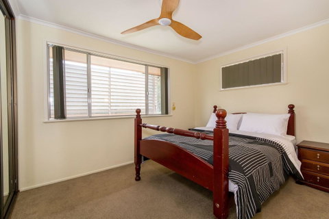 Short Stroll To Surf Beach - North Street, Woorim - Accommodation Mt Buller 18