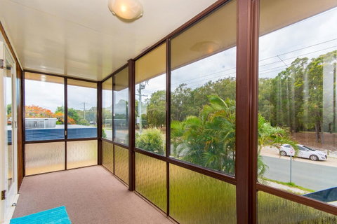 Short Stroll To Surf Beach - North Street, Woorim - Accommodation Mt Buller 2