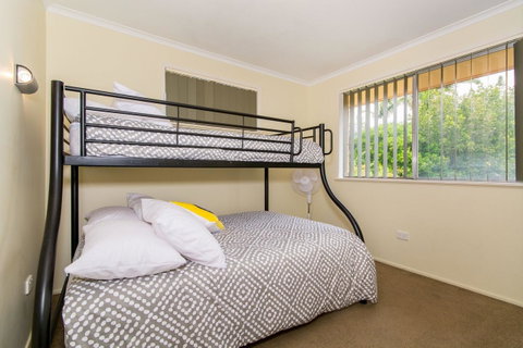 Short Stroll To Surf Beach - North Street, Woorim - Accommodation Mt Buller 6