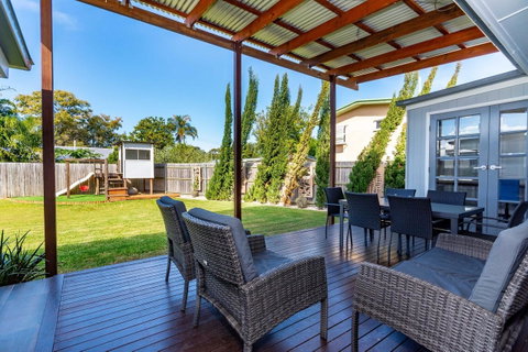 Fabulous Family Destination In Paradise Parade, Bongaree - Accommodation Mt Buller 13
