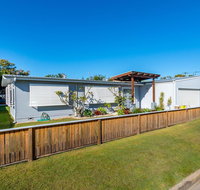 Fabulous Family Destination in Paradise Parade Bongaree - Accommodation Mt Buller