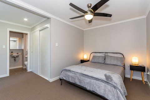 Fabulous Family Destination In Paradise Parade, Bongaree - Accommodation Mt Buller 17