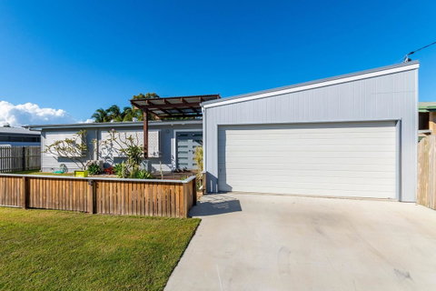 Fabulous Family Destination In Paradise Parade, Bongaree - Accommodation Mt Buller 8