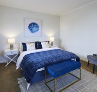 1 Bdrm Top Floor Apt With Sunroom - Accommodation Mt Buller