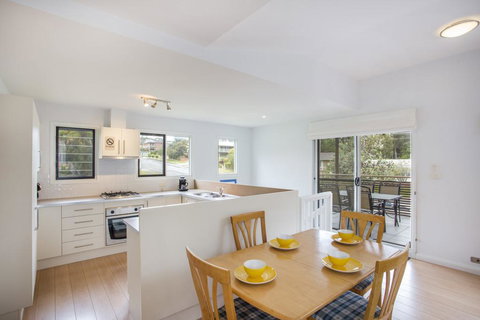1/31 Ocean Street - A Relaxing Coastal Retreat - Accommodation Mt buller 3