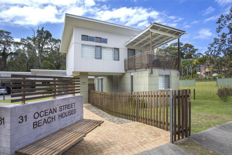 1/31 Ocean Street - A Relaxing Coastal Retreat - Accommodation Mt buller 0