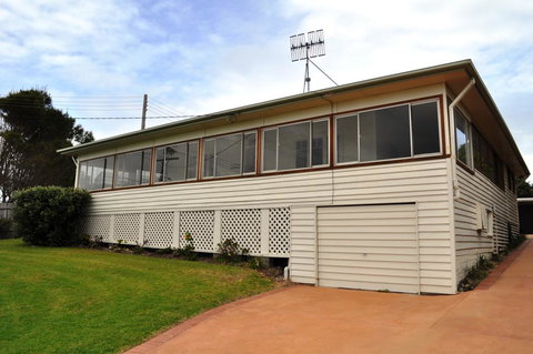 12 Bluewater Drive - Accommodation Mt Buller 1