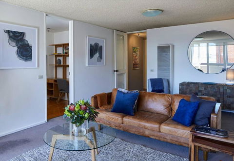 2 Bdrm South Yarra Apt With Balcony And Parking - Accommodation Mt Buller 0