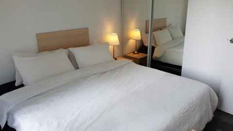 2 Bedrooms CBD FREE Tram Apartment (Melb Central, China Town, Queen Victoria Market, Melbourne University, RMIT, Etc) - Accommodation Mt Buller 1