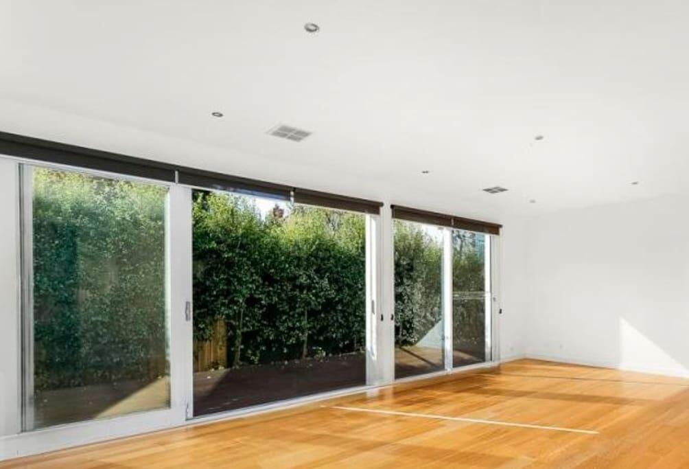 Malvern North ACT Accommodation Mt Buller